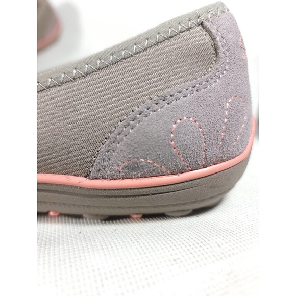 SKECHERS Women Earthfest Repurpose Gray/ Pink Embroidered Flats 49272 (Size 8.5) - Picture 8 of 8